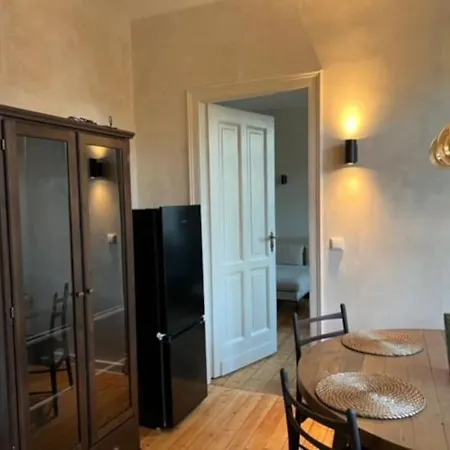 Апартаменты Charmante Altbauwohnung *