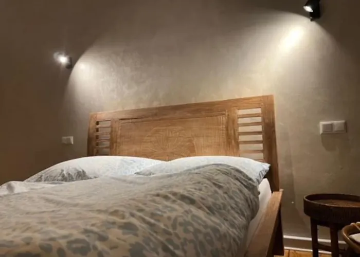 Charmante Altbauwohnung * Neuss